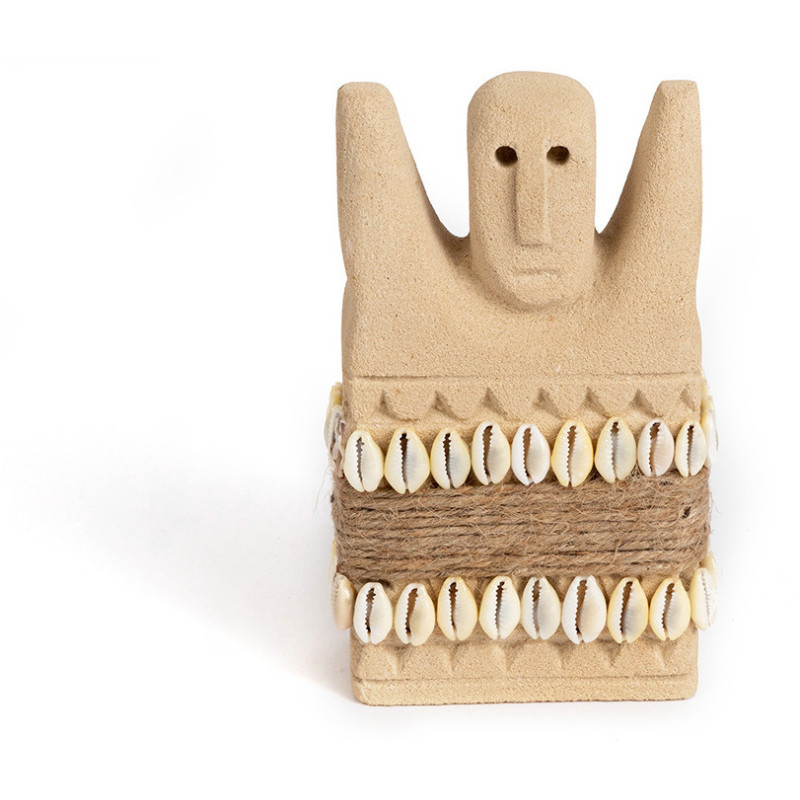 Statuette déco primitive wabi-sabi Hauteur 14 cm Grès Beige sable The Sumba Stone 