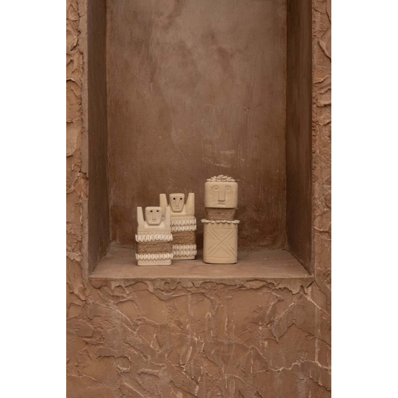 Statuette déco primitive wabi-sabi Hauteur 14 cm Grès Beige sable The Sumba Stone 
