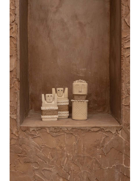 Statuette déco primitive wabi-sabi Hauteur 14 cm Grès Beige sable The Sumba Stone 