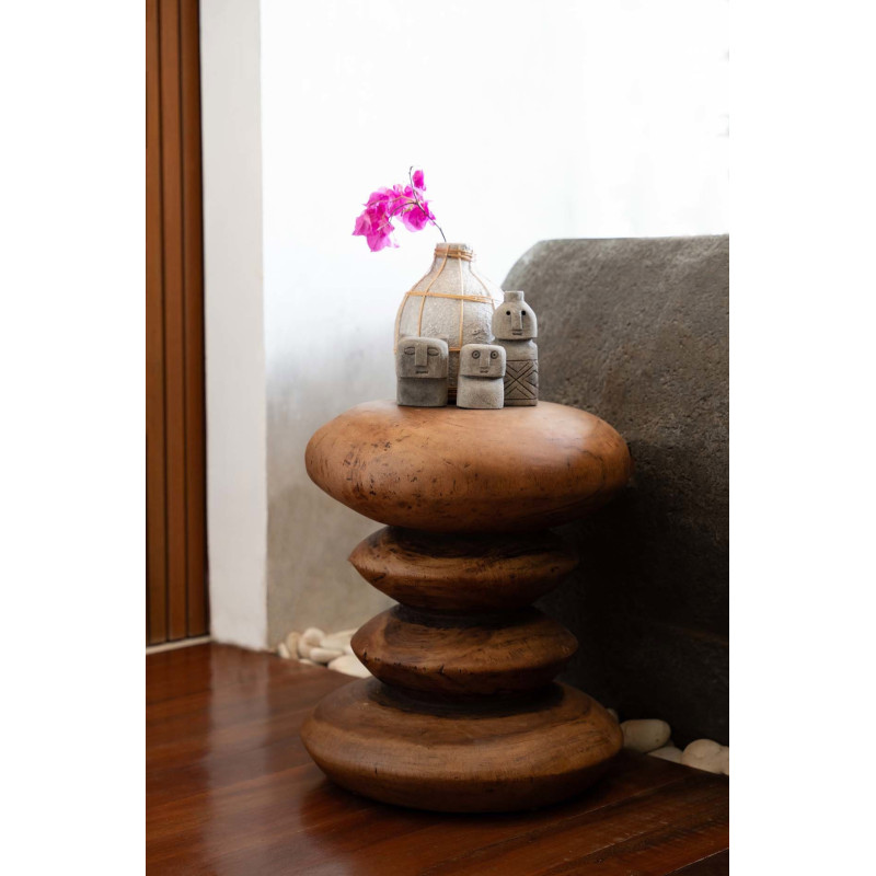 Vase Bouteille Hauteur 19 cm en Terre cuite Gris béton Raphia Naturel The Whoopy 