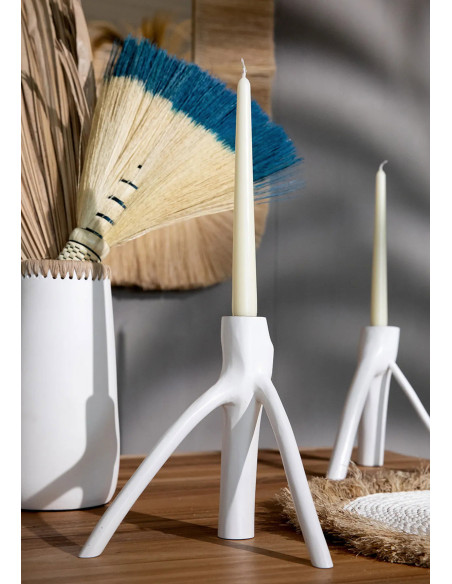 Bougeoir Original Hauteur 20 cm en Bois Blanc The Triple Twig 