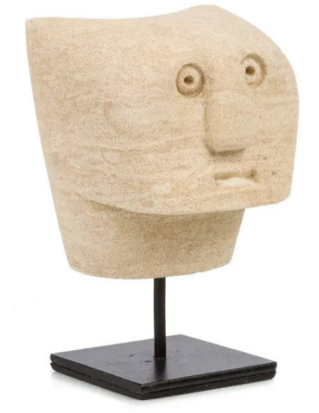 Sculpture déco primitive sur pied Hauteur 13 cm Grès Beige sable Métal Noir The Sumba Stone 