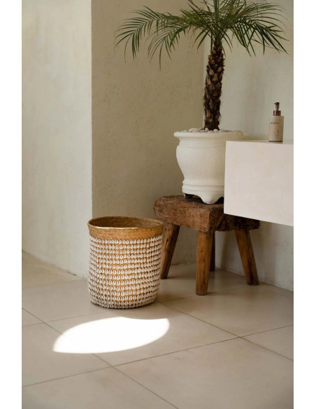 Panier de rangement bohème chic Rond 34 cm Fibre végétale Naturel Tressé Coquillage cauris The Pandan 