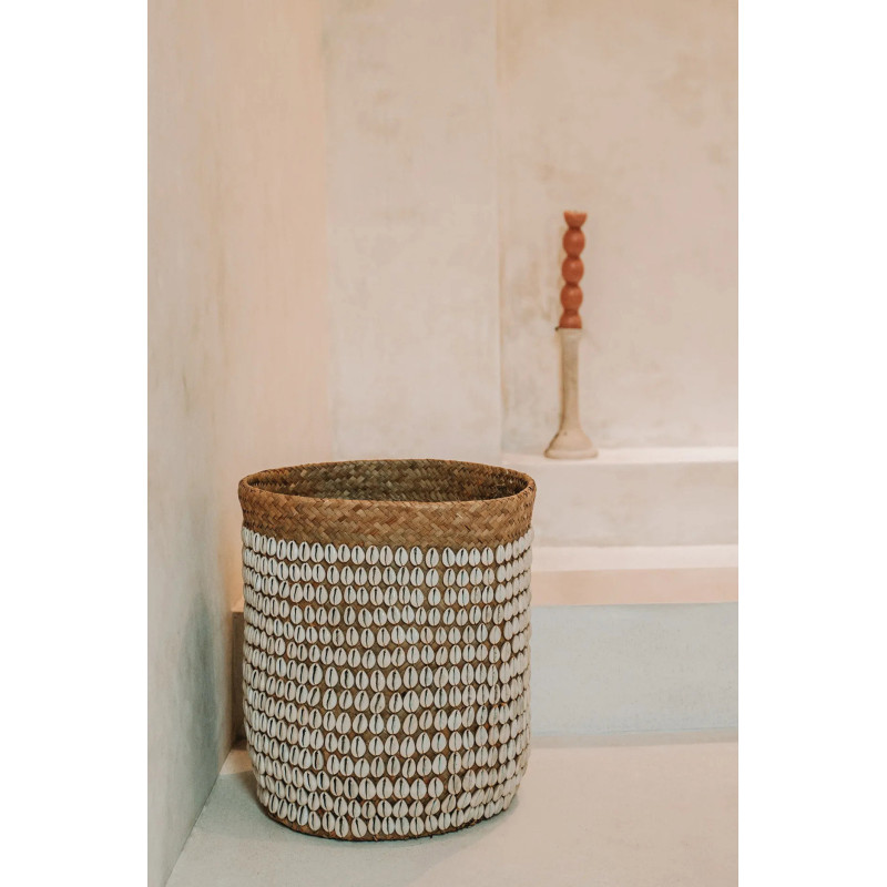 Panier de rangement bohème chic Rond 34 cm Fibre végétale Naturel Tressé Coquillage cauris The Pandan 