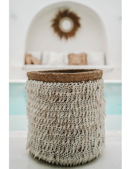 Panier de rangement bohème chic Rond 34 cm Fibre végétale Naturel Tressé Coquillage ajouré The Pandan 