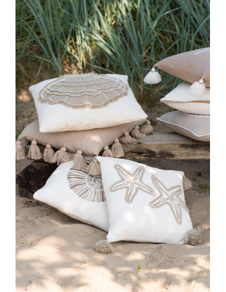 Coussin carré étoiles de mer beige 45 x 45 cm coton déhoussable à pompons Lioréa 