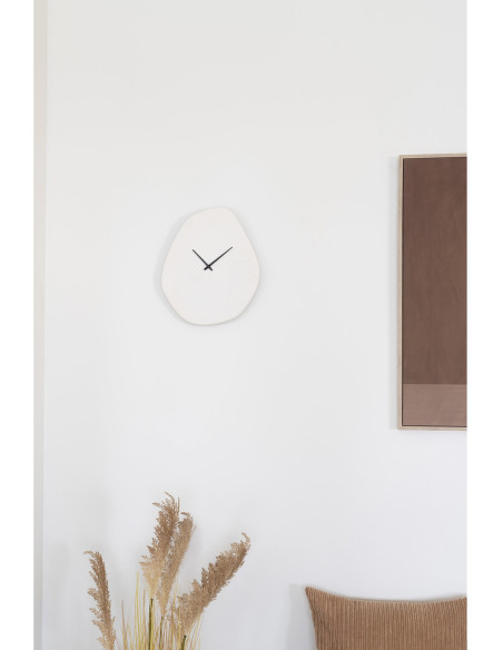 Horloge murale originale silencieuse Organique Hauteur 30 cm Ciment Blanc cassé Vienna 