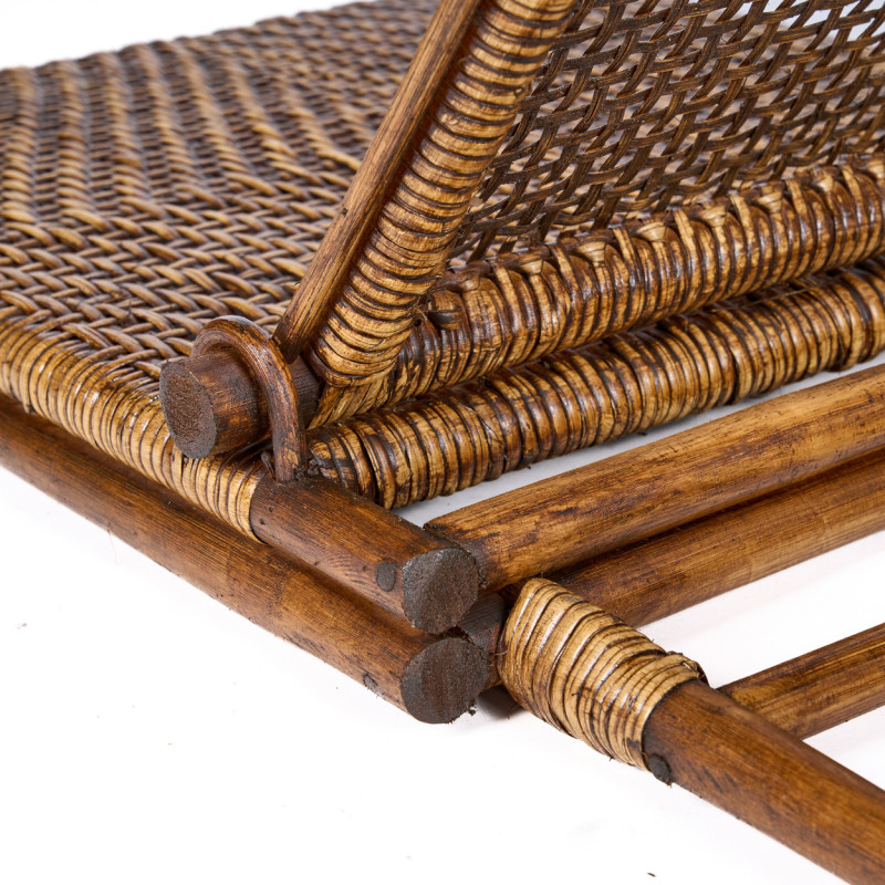Chaise longue de sol en rotin noyer...