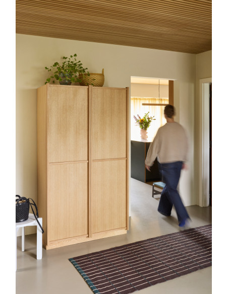 Armoire penderie large naturelle en MDF et chêne 100 x 55 x 181 cm Kura