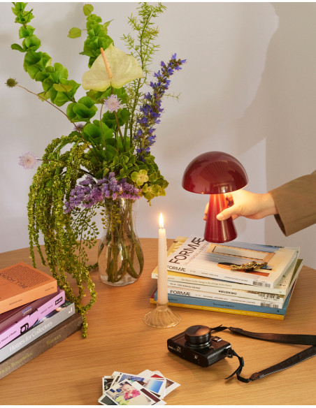 Lampe à poser LED rechargeable rouge en fer et polycarbonate Ø 15 x H 20 cm Mush