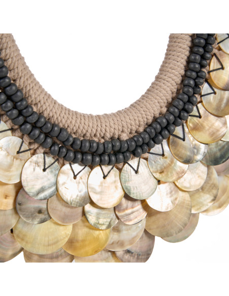 Objet à poser en coquillages naturels sur support métal noir 30 x 7 x 40 cm The Clam Couture