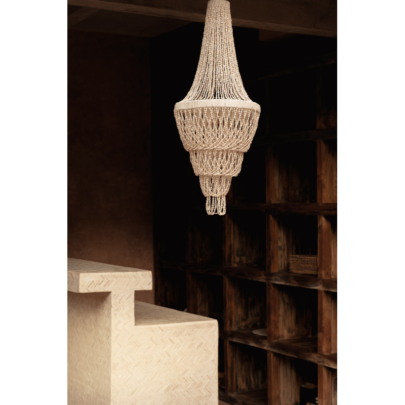 Lustre suspension en coquillages...