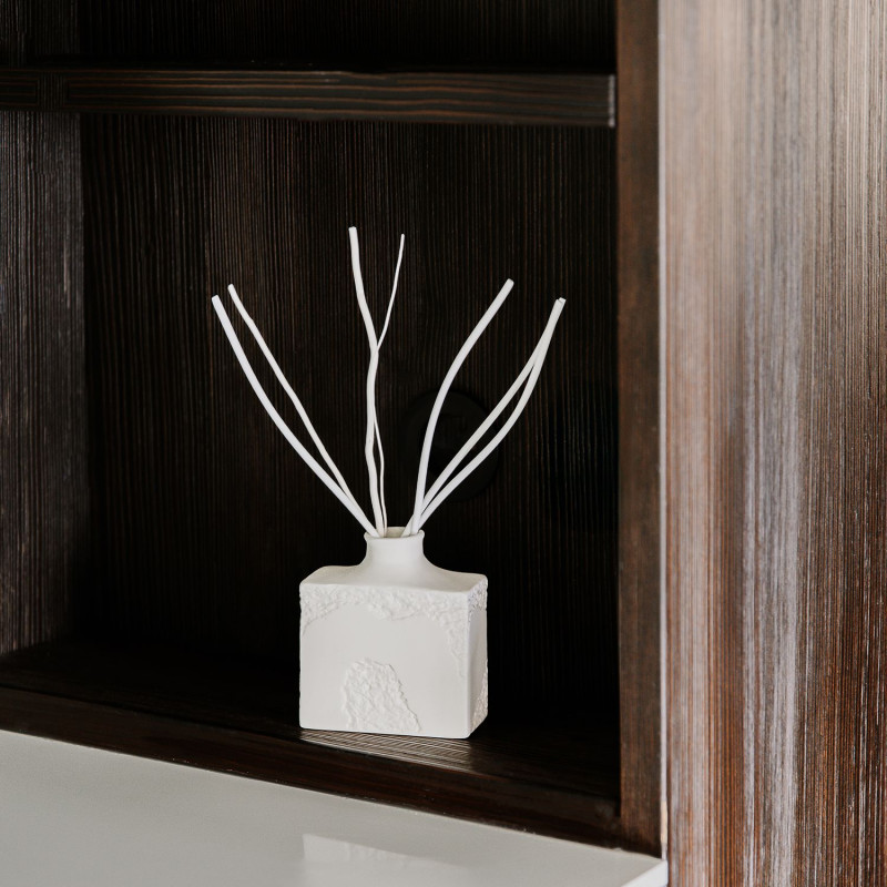 Diffuseur de parfum Lotus blanc à...