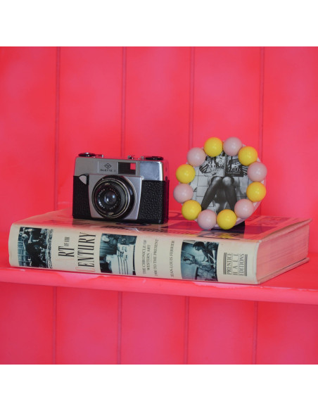 Cadre photo rond mural ou à poser en MDF rose clair et jaune 14,5x14,5 cm Bubbles