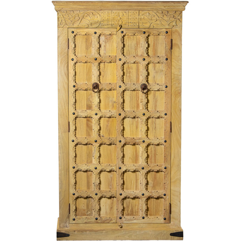 Armoire en bois de manguier sculptée...