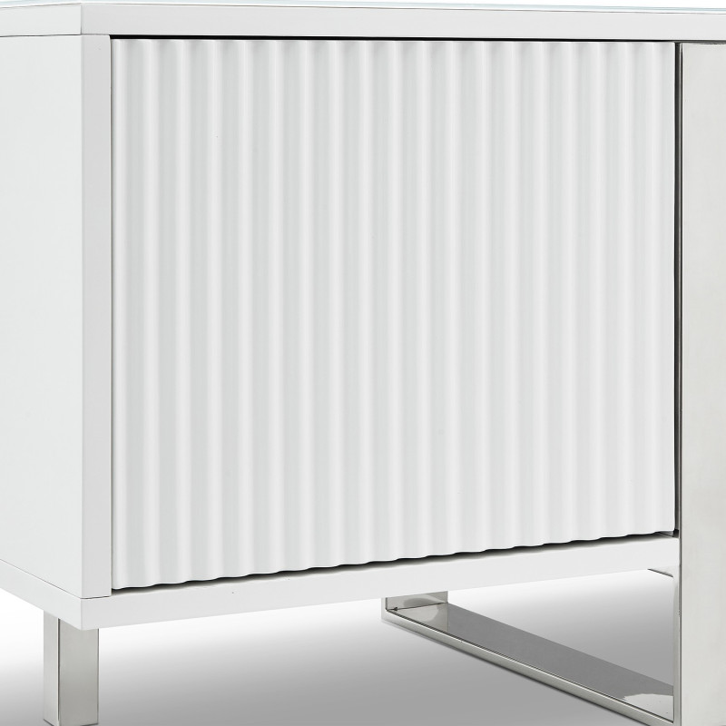 Buffet blanc en bois cannelé 4 portes...