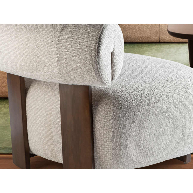 Fauteuil lounge chenille écrue bois...