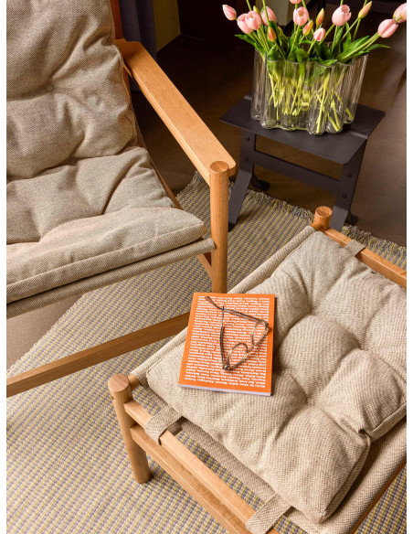 Fauteuil lounge chêne coussin beige avec repose-pied Heritage