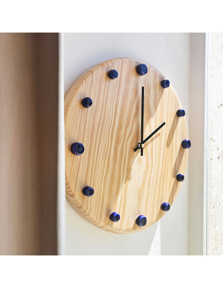 Horloge murale bois silencieuse aiguilles noires bleu nuit 29 cm Aalborg