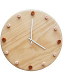 Horloge murale bois silencieuse orange rose saumon aiguilles blanches 29 cm Aalborg