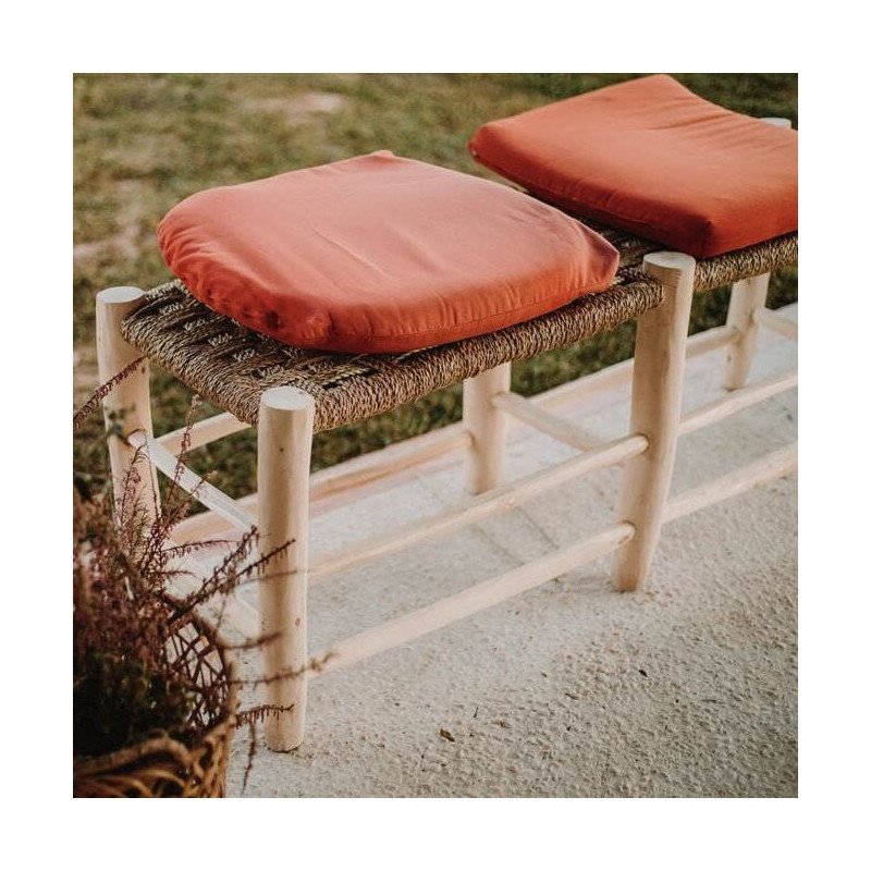 Banc en bois naturel et fibres...