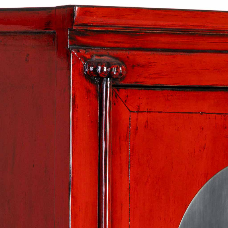 Armoire chinoise rouge laquée 194 cm...