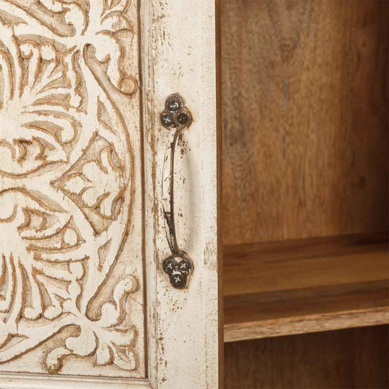 Armoire bois sculpté patine blanche...