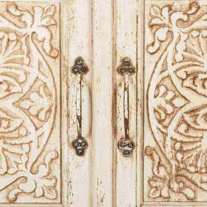 Armoire bois sculpté patine blanche...