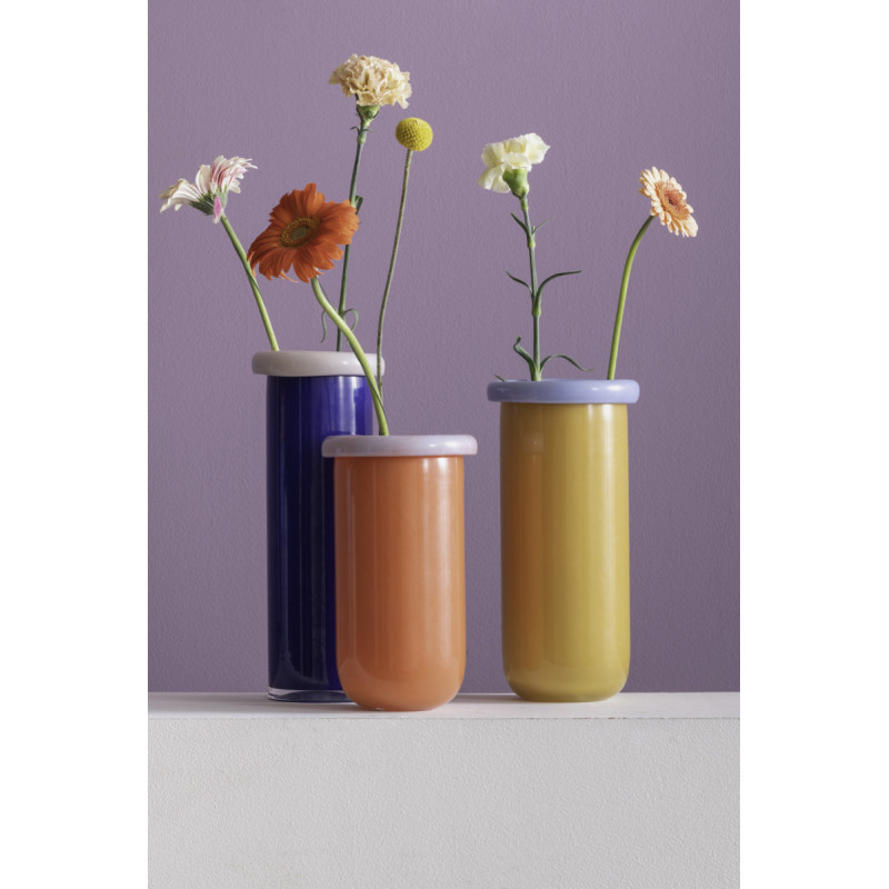 Vase en verre bleu cobalt et rose...