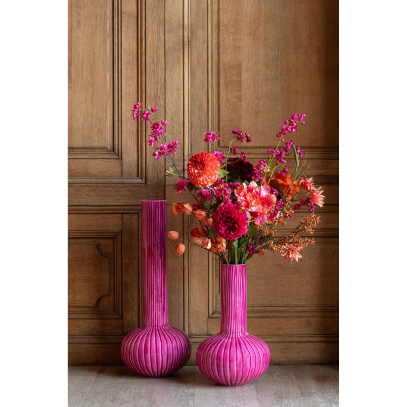 Vase fuchsia en métal cannelé 41 cm...