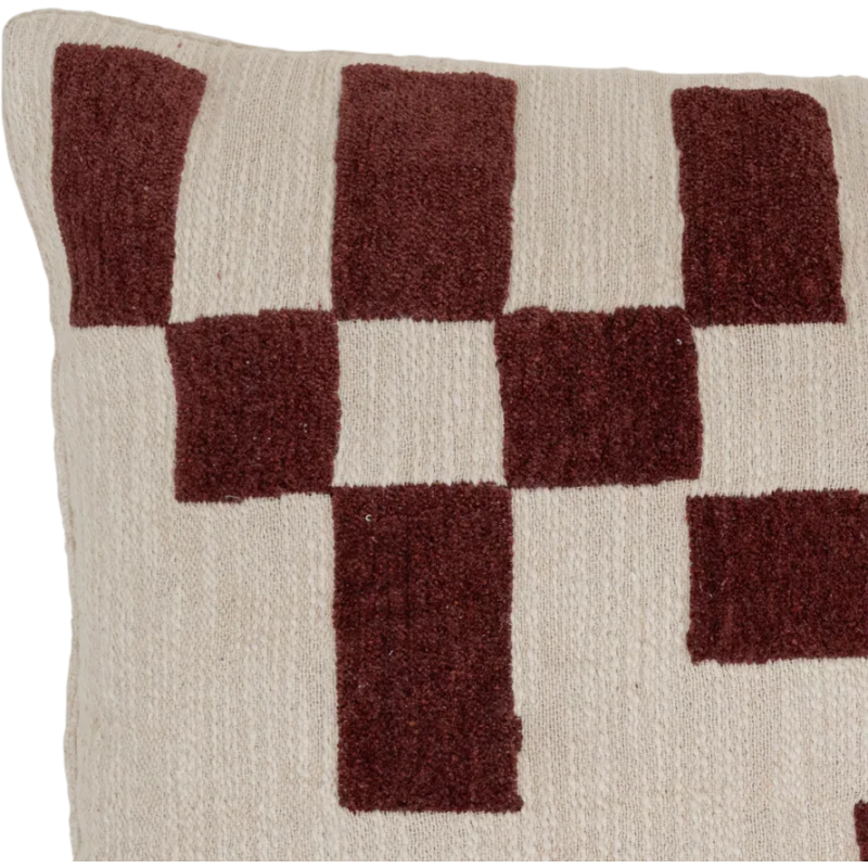 Coussin brodé géométrique écru bordeaux 50x50 cm Mole Urban Nature Culture - 3