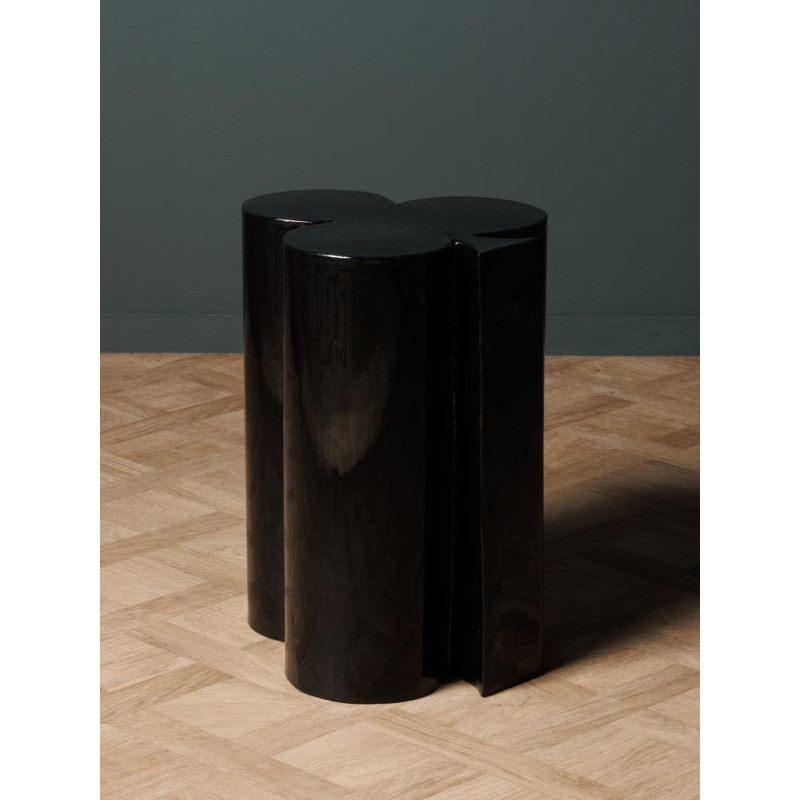 Table d’appoint trèfle métal noir 35x32x46 cm Poker  - 5