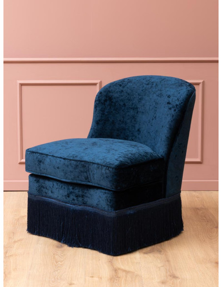 Fauteuil crapaud effet velours bleu nuit à franges Costanza  - 3