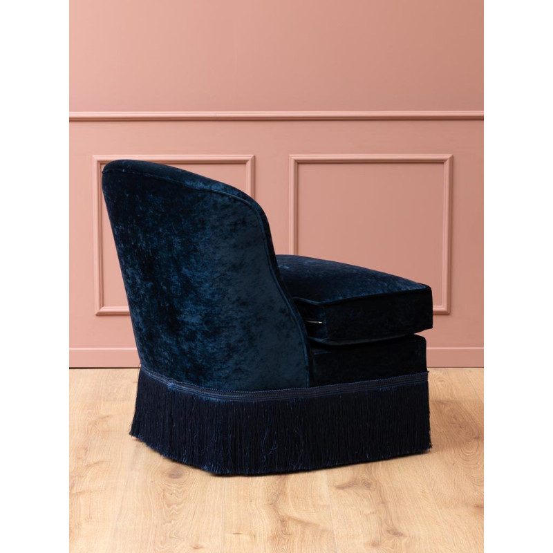 Fauteuil crapaud effet velours bleu nuit à franges Costanza  - 6