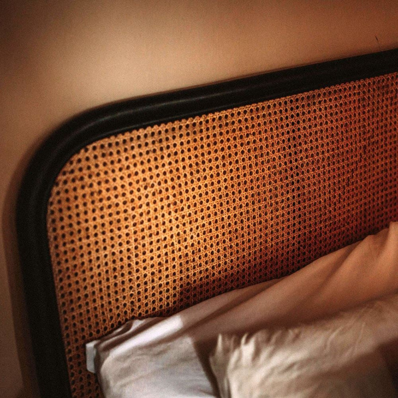 Tête de lit cannage naturel et bambou noir 153x3x120 cm Noryva  - 2