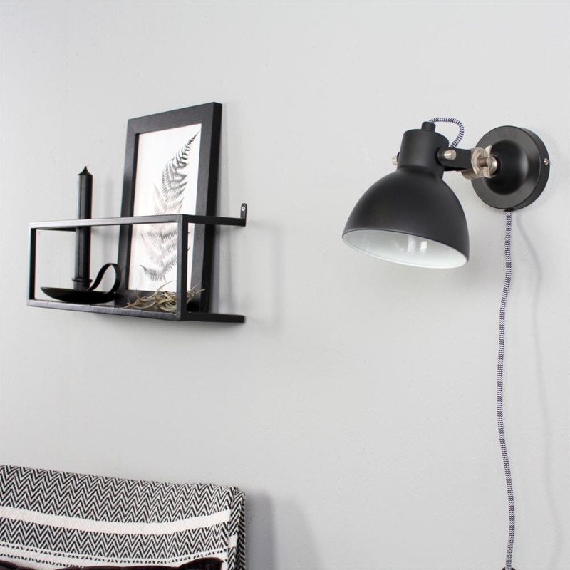 Applique murale industrielle noire avec câble 13x13x16 cm Brassvik  - 2
