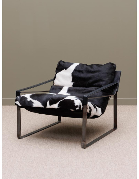 Fauteuil lounge peau de vache noir blanc Montaine  - 3