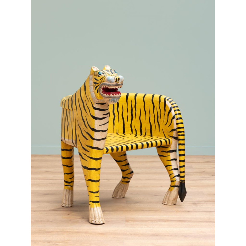 Fauteuil droit tigre sculpté en manguier 87 cm Tiger  - 3