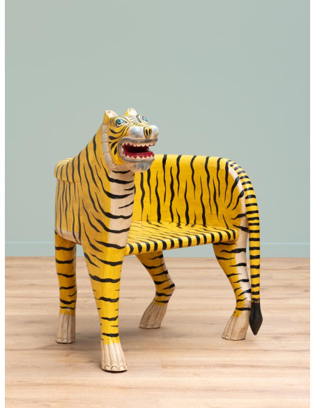 Fauteuil droit tigre sculpté en manguier 87 cm Tiger  - 3