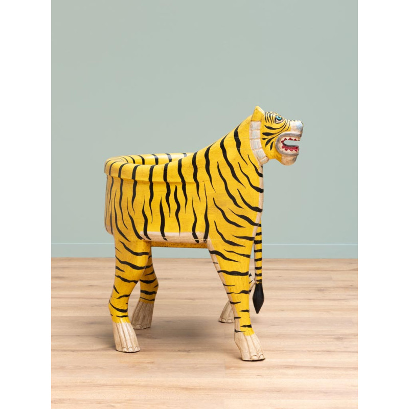 Fauteuil droit tigre sculpté en manguier 87 cm Tiger  - 5