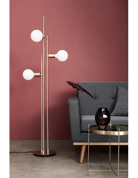 Lampadaire 3 globes blancs finition laiton 78x28x150 cm Balance Hübsch - 2