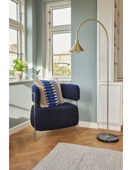 Lampadaire arc métal couleur laiton et marbre noir 60x168 cm Pipe Hübsch - 4