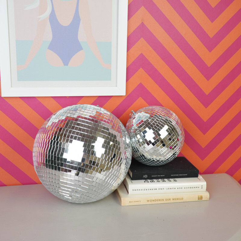 Boule à facettes de Noël argentée 30 cm Discoball Housevitamin - 2