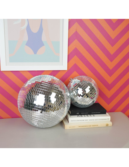 Boule à facettes de Noël argentée 30 cm Discoball Housevitamin - 2