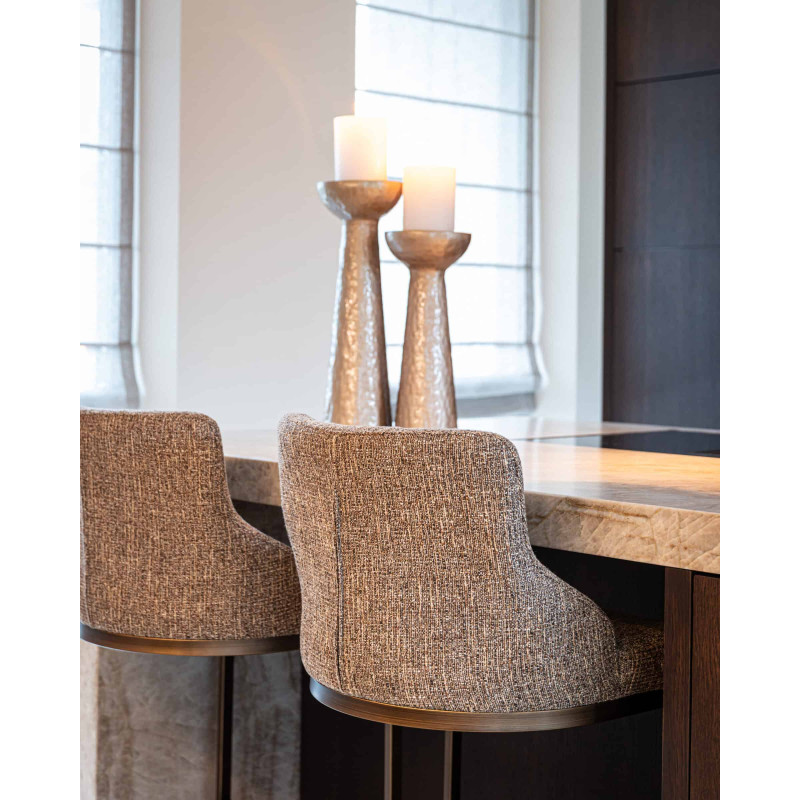 Lot de 2 tabourets de bar tissu marron 103 cm Bolton Richmond Interiors - 13