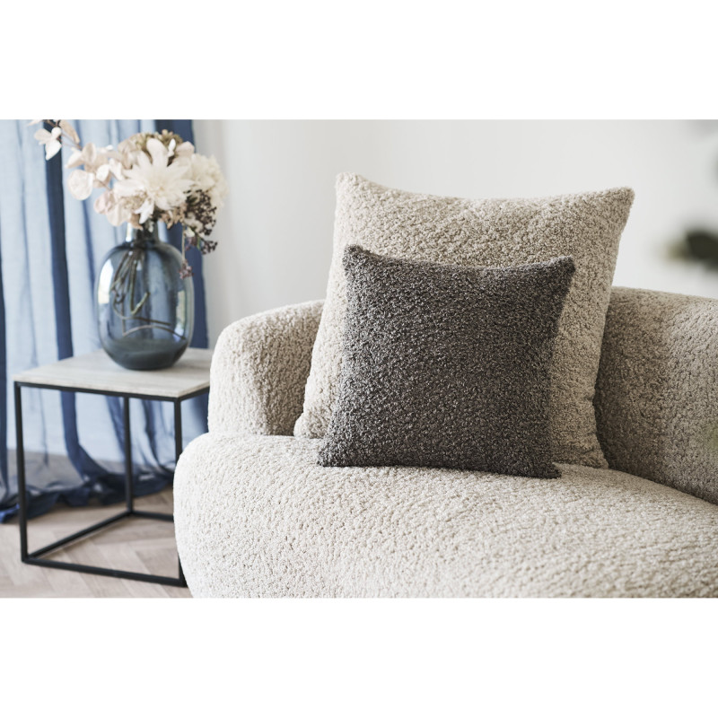 Coussin bouclette gris foncé 45x45 cm Tavira House Nordic - 2
