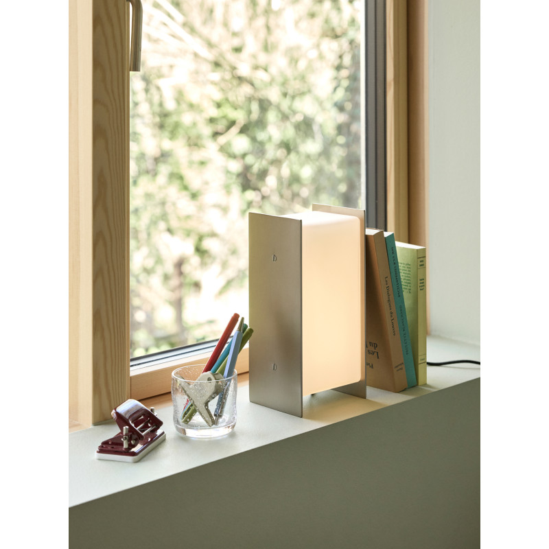 Lampe à poser LED verre opale nickel brossé 13x13x25 cm Sabi Hübsch - 2