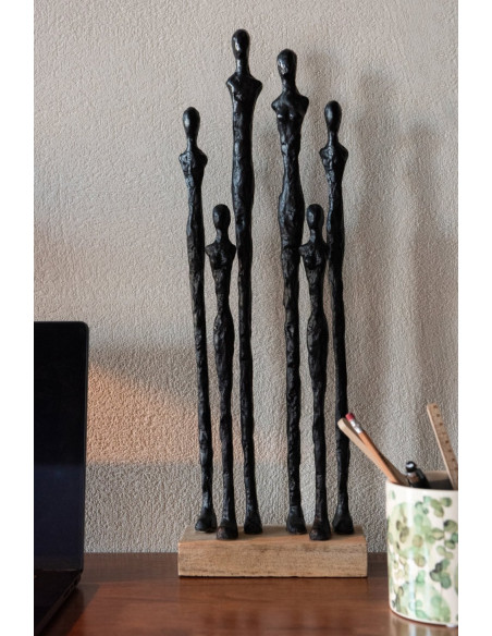 Sculpture personnages abstraits résine noire et manguier 54,5 cm Aernout J-Line - 2