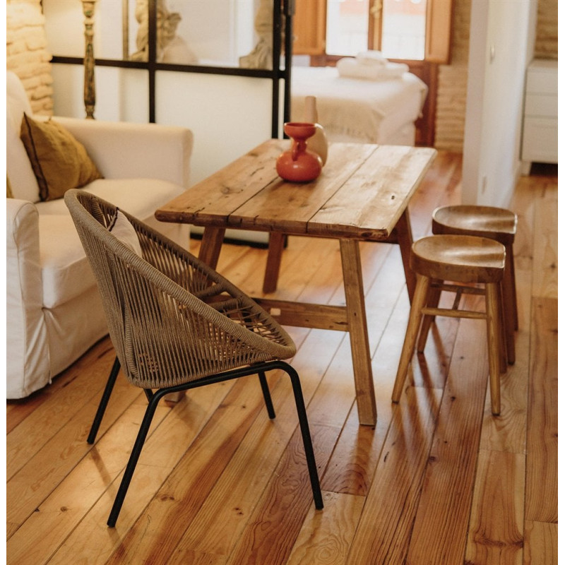 Table à manger en pin recyclé naturel 140x75x75 cm Narea  - 7