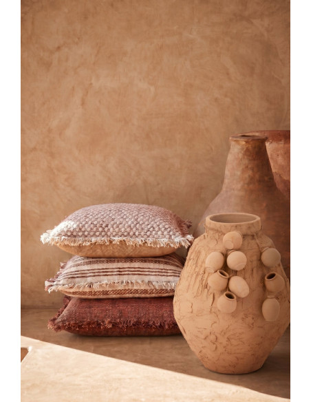 Grand vase wabi-sabi en argile beige 45x45x60 cm Klokt J-Line - 3
